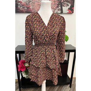 ZARA Women’s printed mini dress.long Sleeve Size XS Smocked Waist V Neck